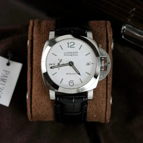 PAM1367 Luminor Quaranta BiTempo 40mm VSF 1:1 Best Edition on Black leather strap P.9010 Clone